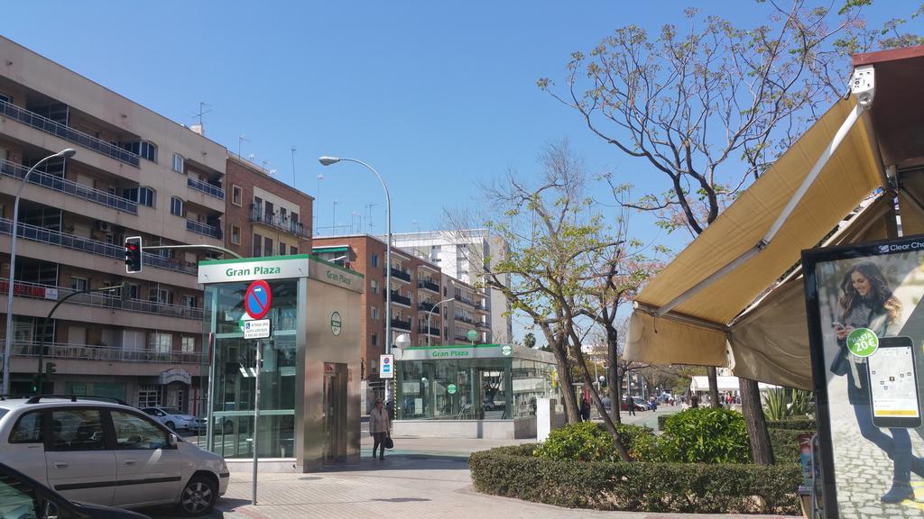 爱德华多拿督公寓 塞维利亚 外观 照片